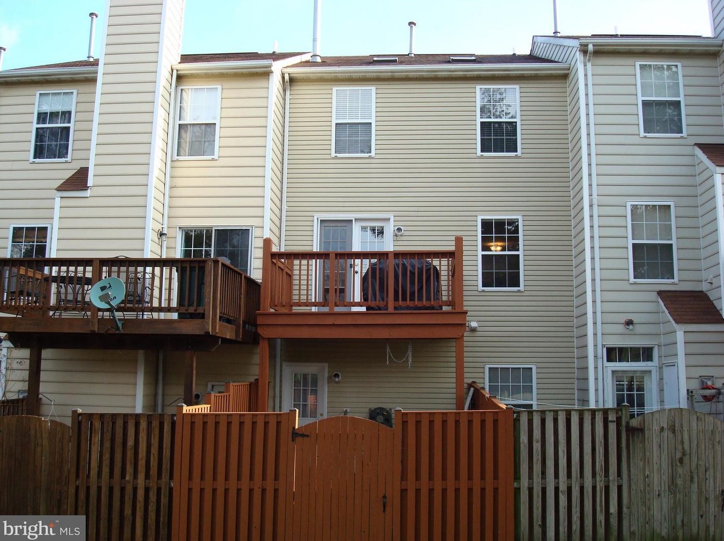 1125 Simsbury Ct, Crofton MD  21114-1662 exterior