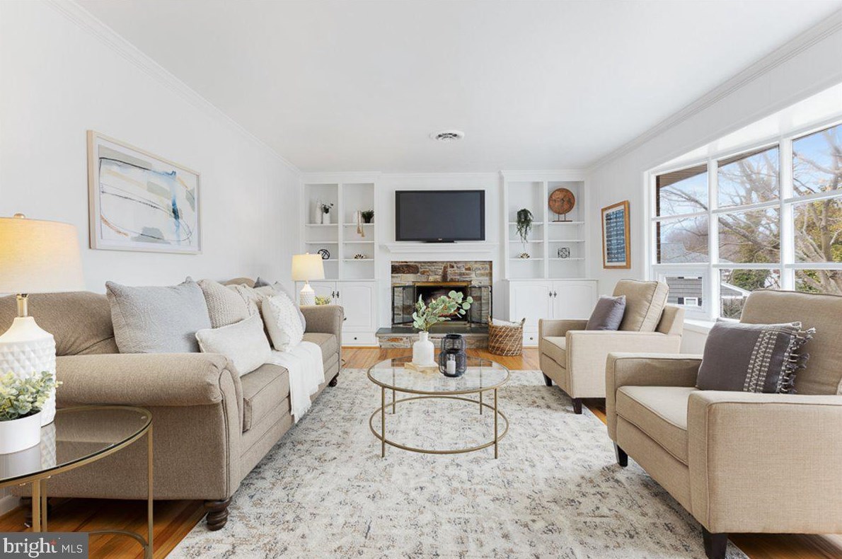 1502 Grandview Rd, Arnold, MD 21012