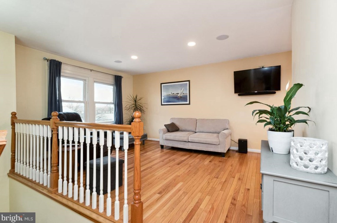 1919 Stone Castle Dr, Severn, MD 21144-1416