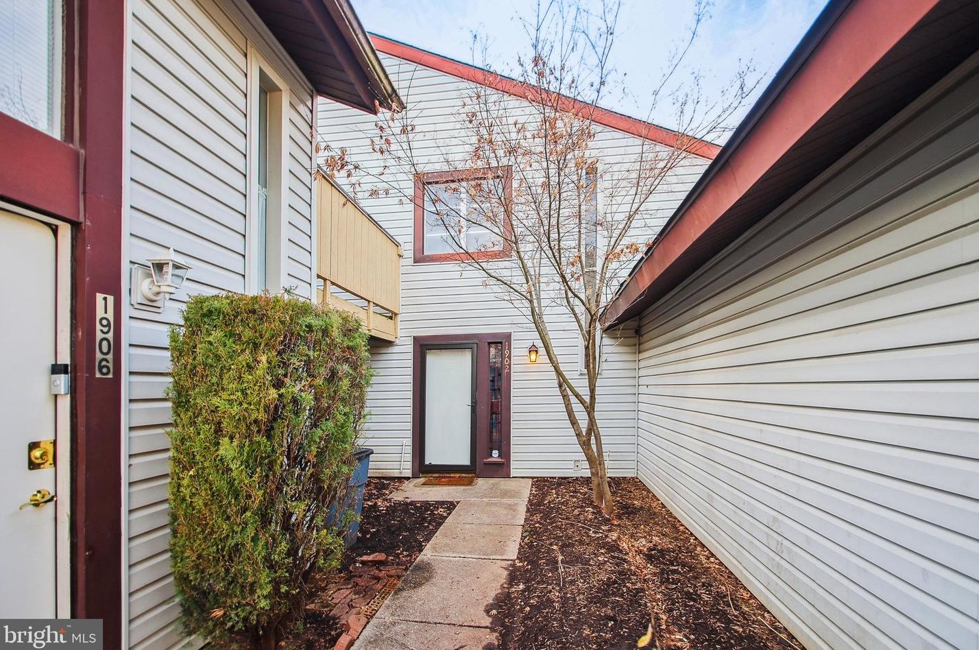 1902 Cavalier Cir, Crofton, MD 21114-1705