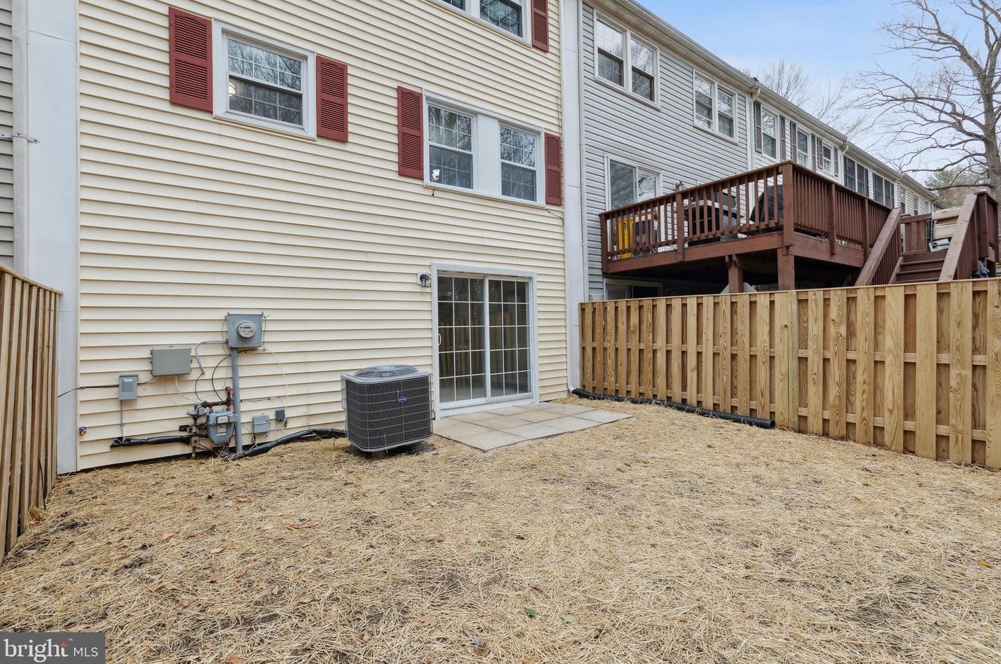 1723 Fillmore Ct, Crofton MD  21114-2309 exterior