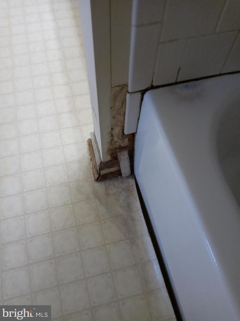 1024 Murdoch Ct, Crofton MD  21114-1660 exterior