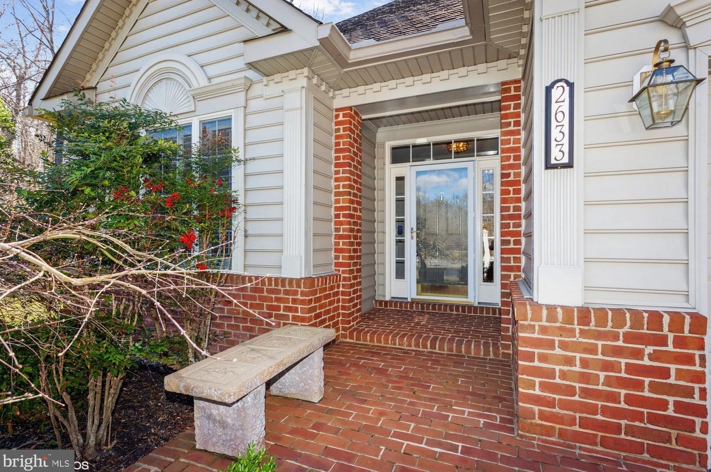 2633 Salford Dr, Crofton, MD 21114-3281