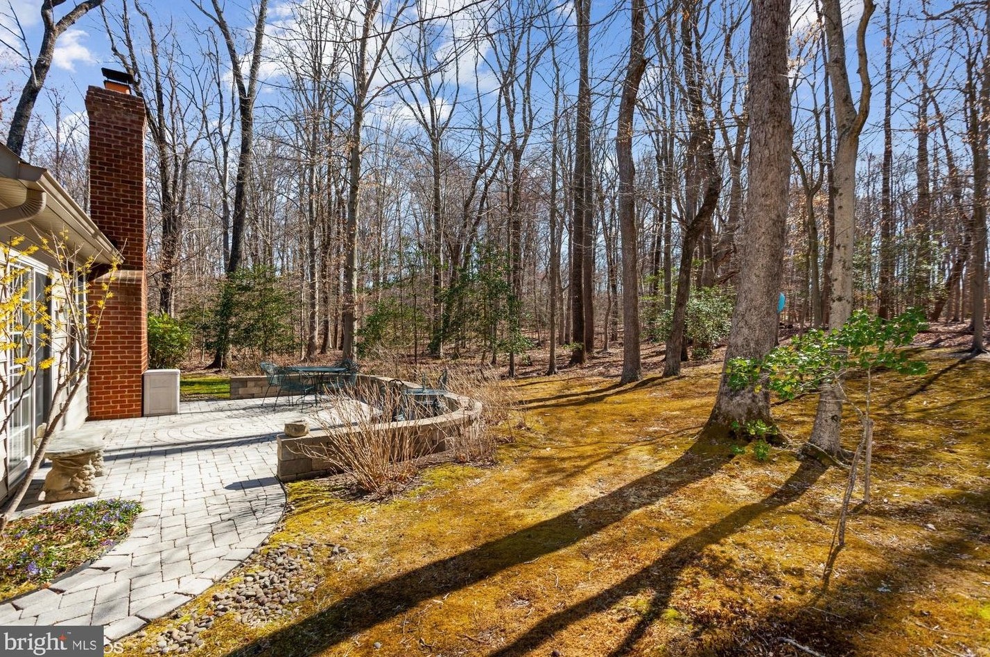 2633 Salford Dr, Crofton MD  21114-3281 exterior