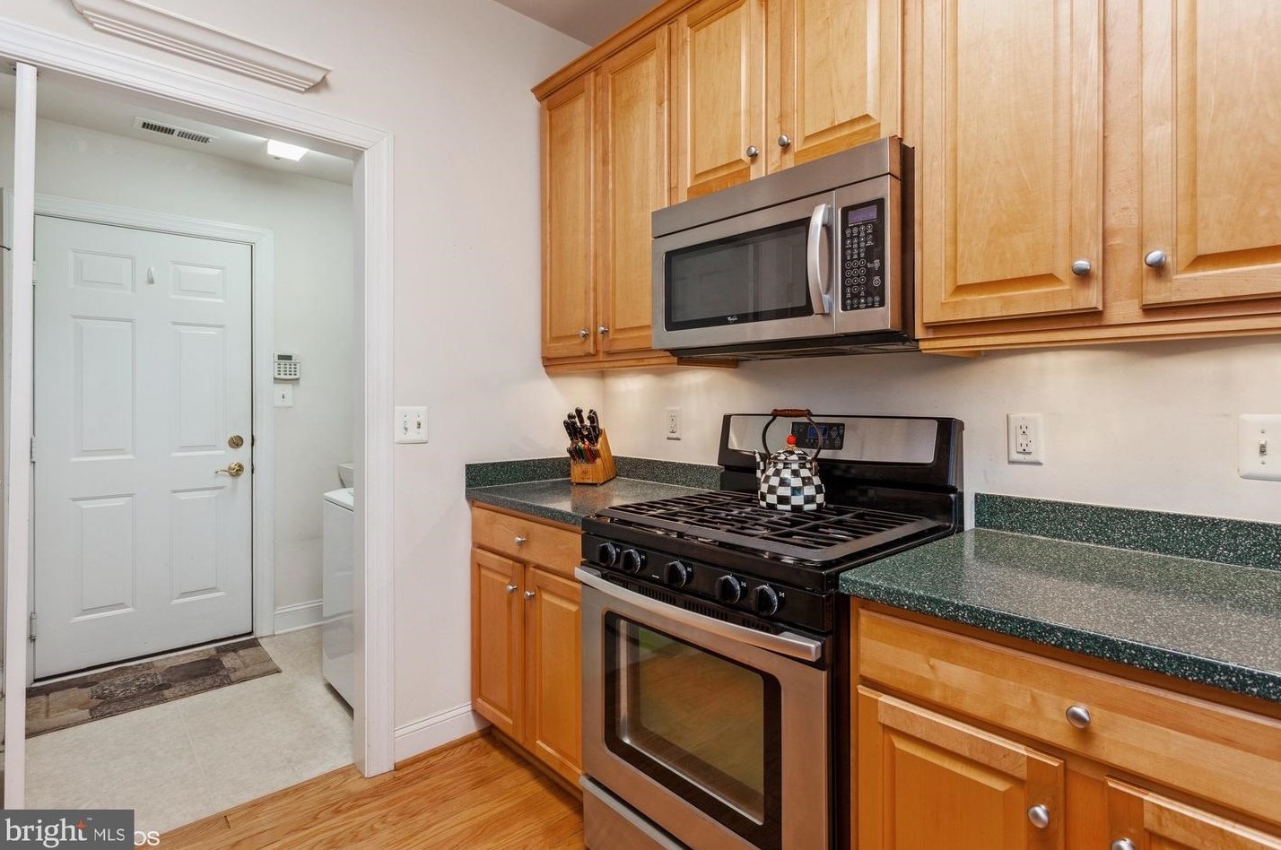 2633 Salford Dr, Crofton MD  21114-3281 exterior