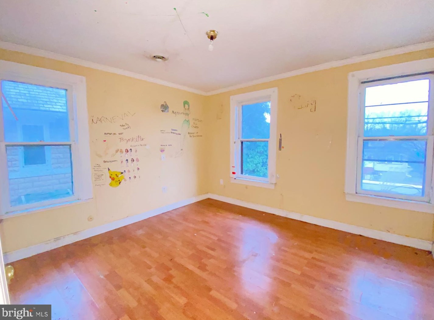 4607 Ritchie Hwy, Baltimore MD  21225-2752 exterior