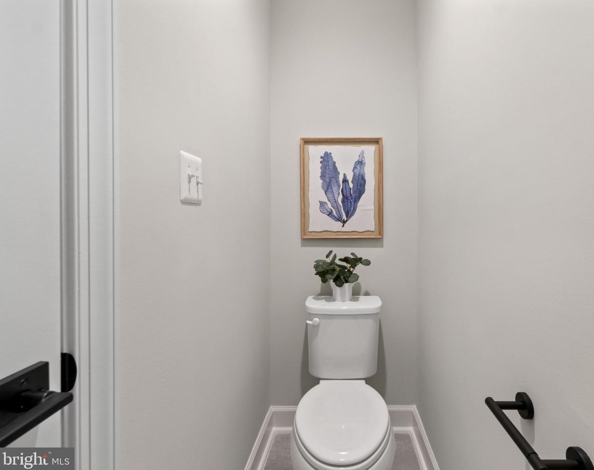 1065 Loving Rd, Severn MD 21144-2535 exterior