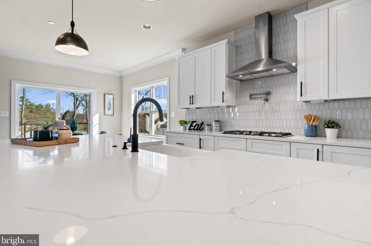 1065 Loving Rd, Severn MD 21144-2535 exterior