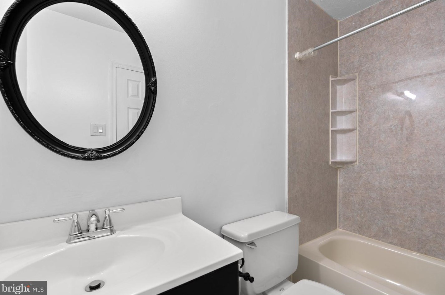 7797 Statesman St, Severn MD  21144-1533 exterior