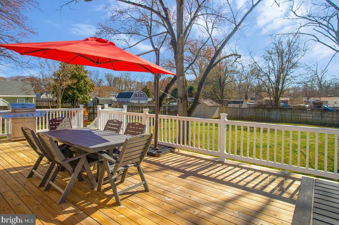 1057 Minnetonka Rd, Severn MD  21144-1136 exterior