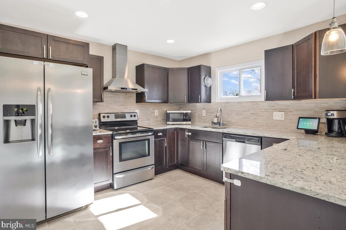 1057 Minnetonka Rd, Severn MD  21144-1136 exterior