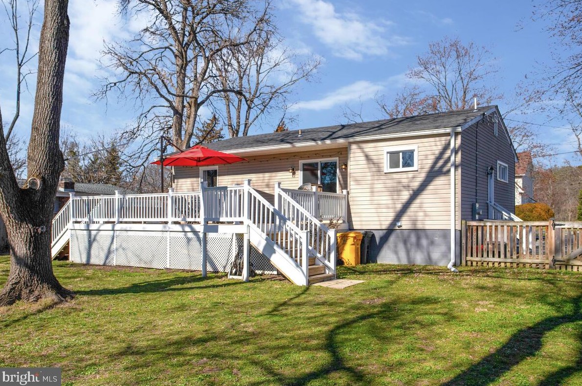 1057 Minnetonka Rd, Severn MD  21144-1136 exterior