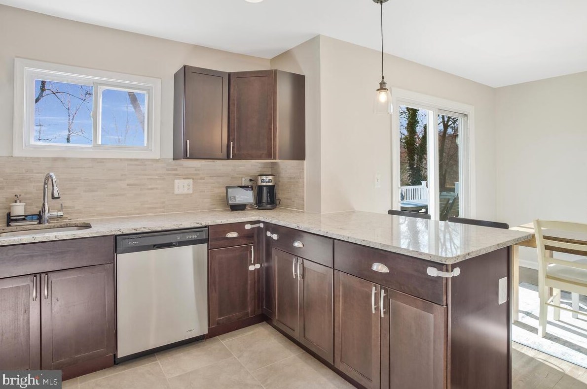 1057 Minnetonka Rd, Severn MD  21144-1136 exterior