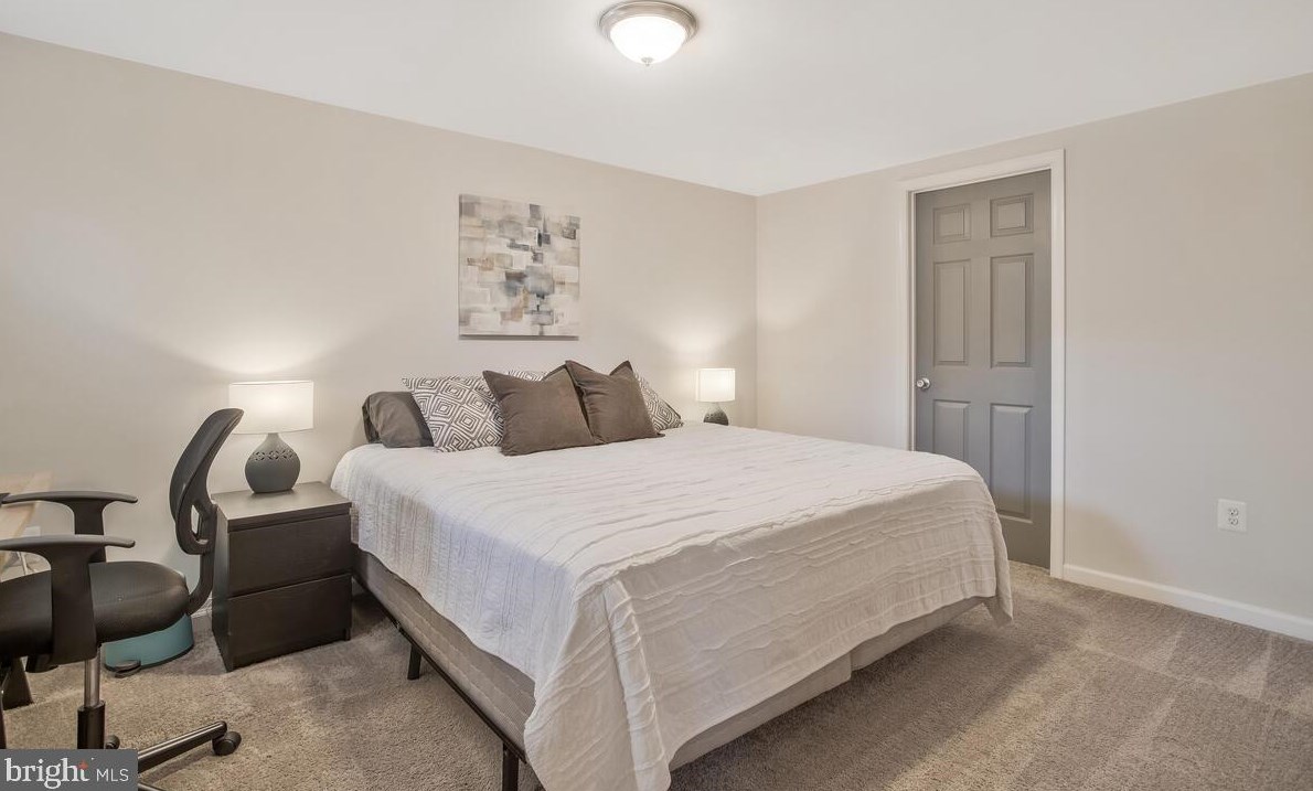 1057 Minnetonka Rd, Severn MD  21144-1136 exterior