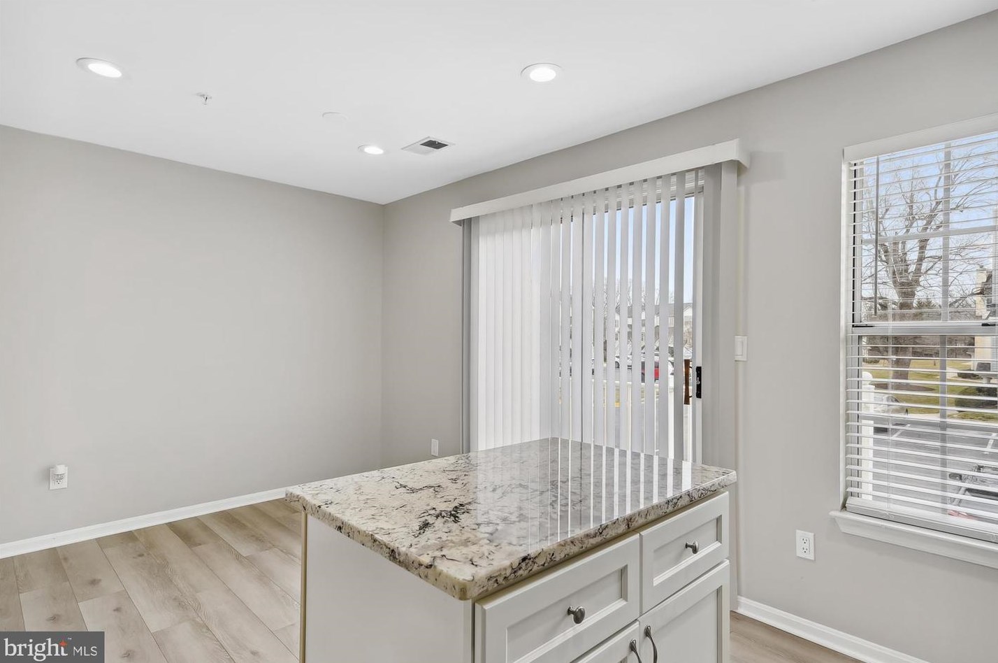 1418 Nutwood Ct, Crofton MD  21114-2844 exterior