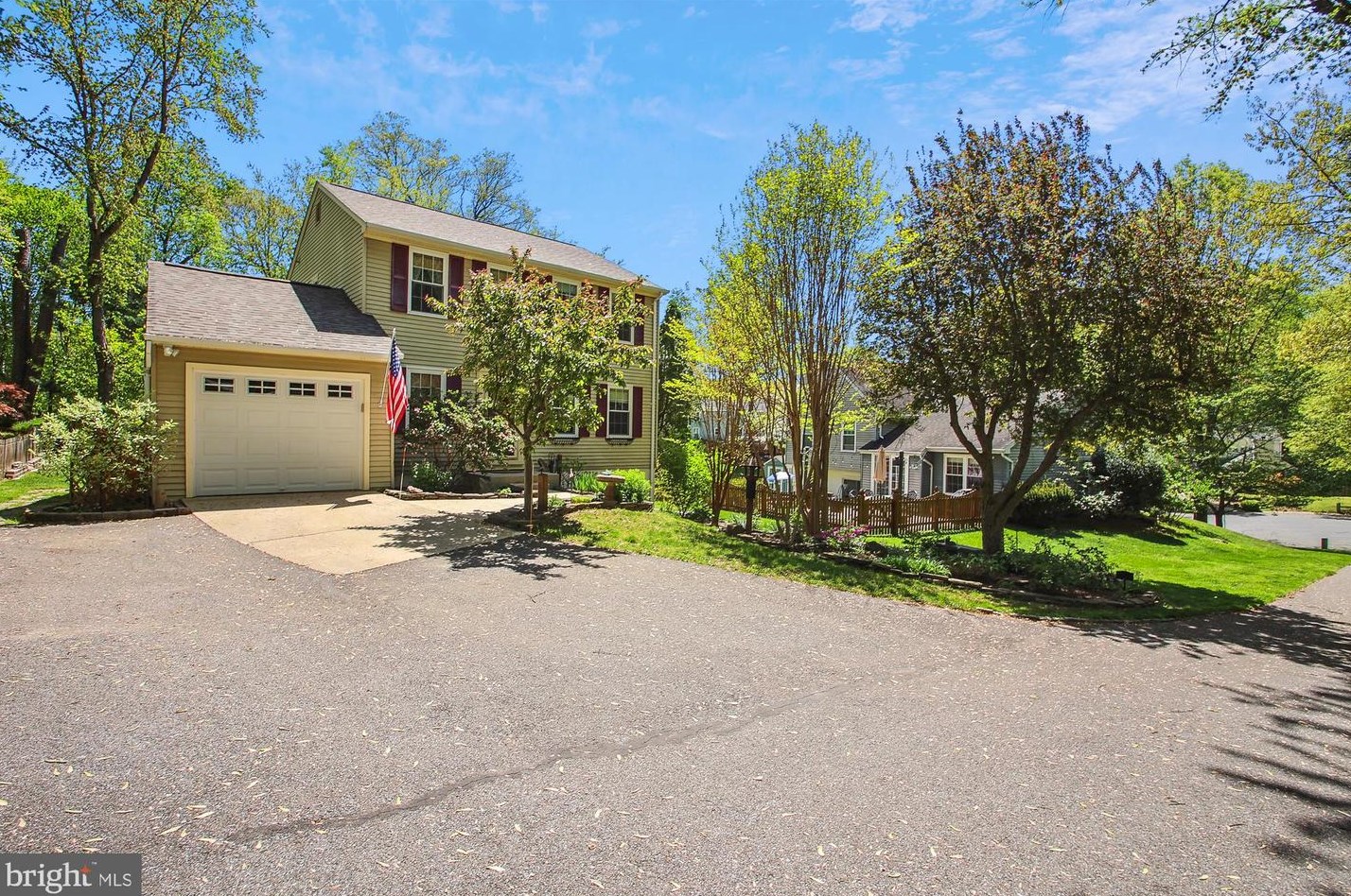 429 Kings College Dr, Arnold, MD 21012