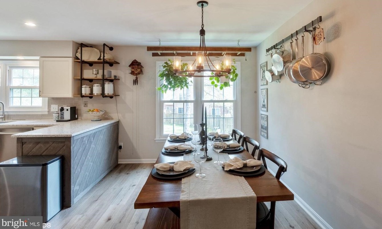 1156 Jeffrey Dr, Crofton MD 21114-1315 exterior