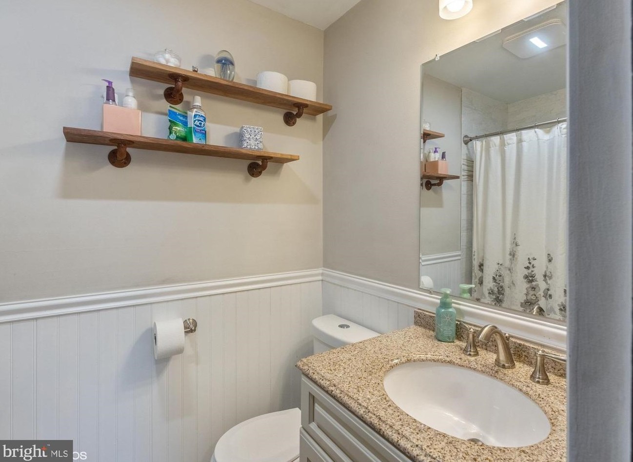 1156 Jeffrey Dr, Crofton MD 21114-1315 exterior