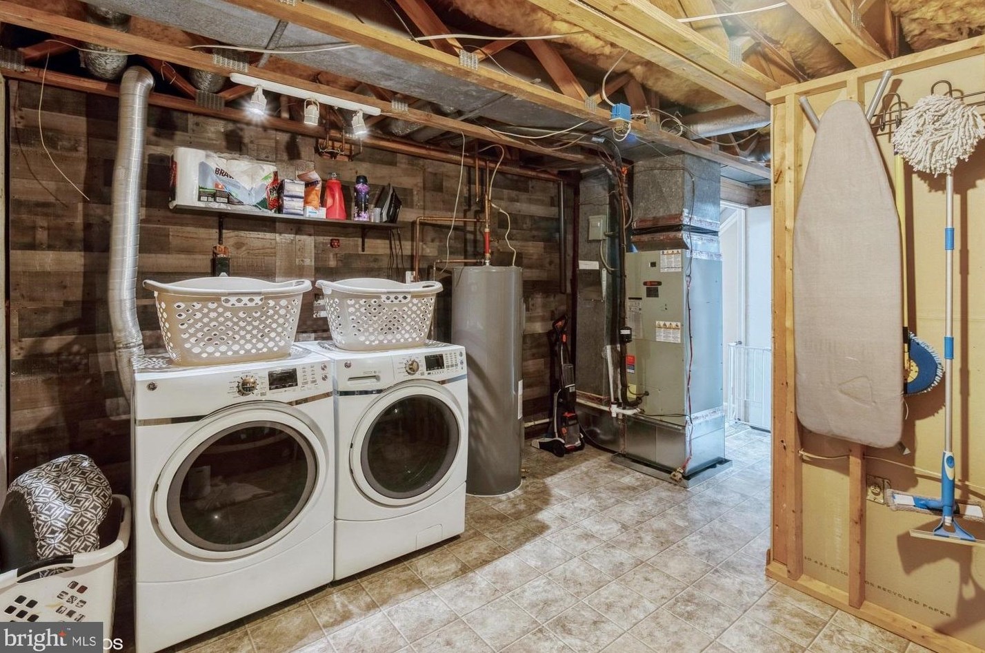 1156 Jeffrey Dr, Crofton MD 21114-1315 exterior