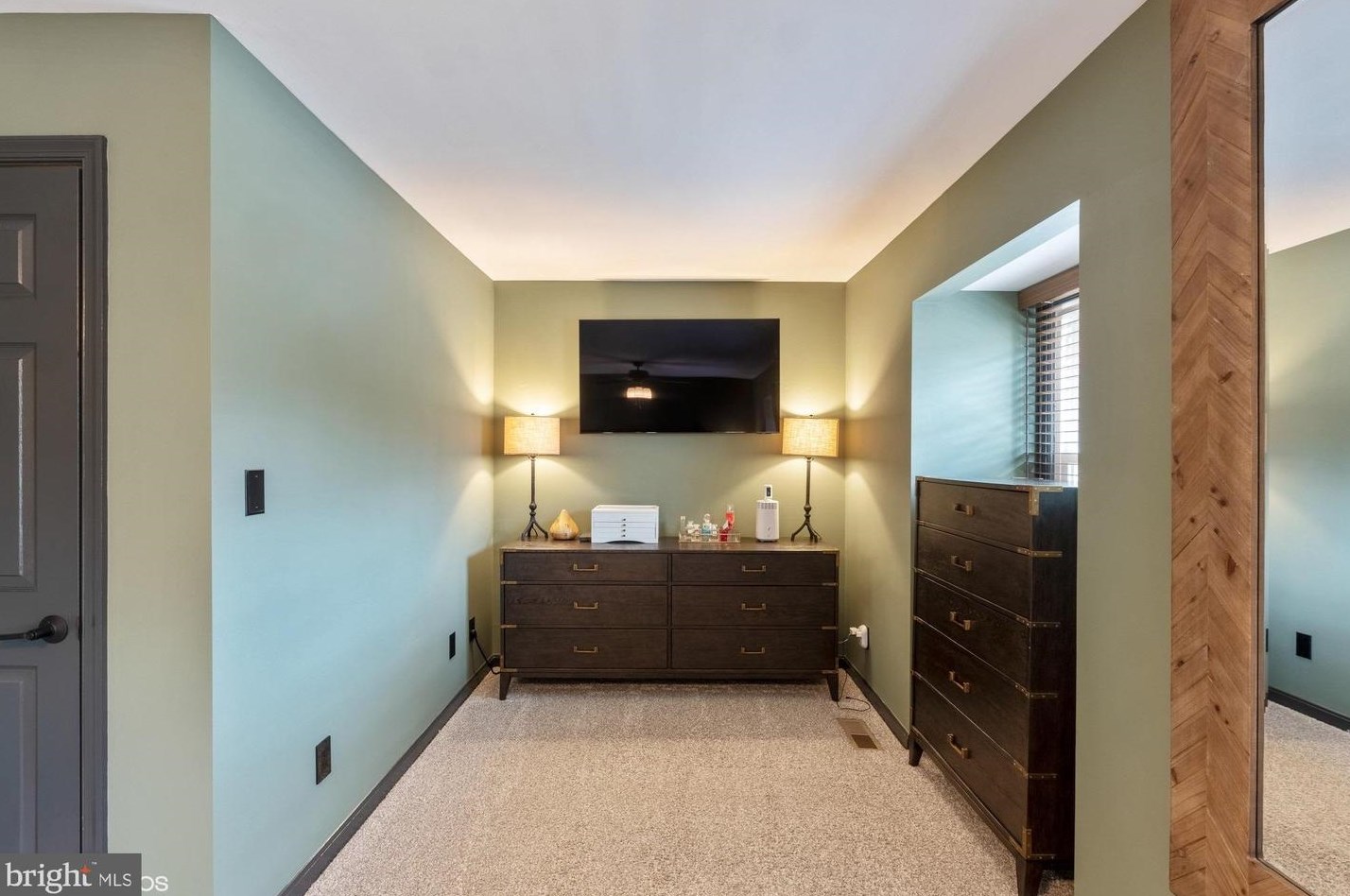 1156 Jeffrey Dr, Crofton MD 21114-1315 exterior