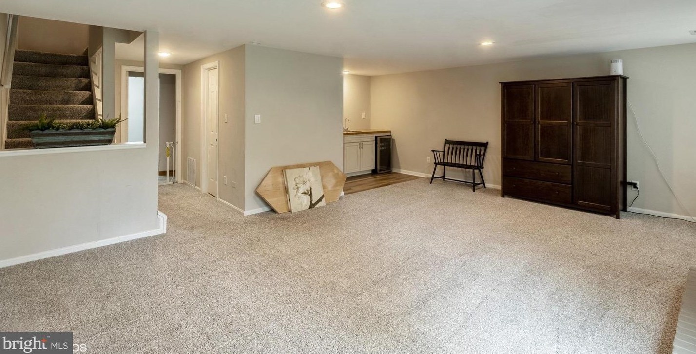 1156 Jeffrey Dr, Crofton MD 21114-1315 exterior