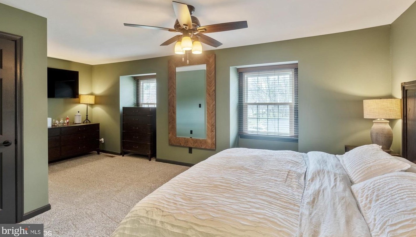 1156 Jeffrey Dr, Crofton MD 21114-1315 exterior