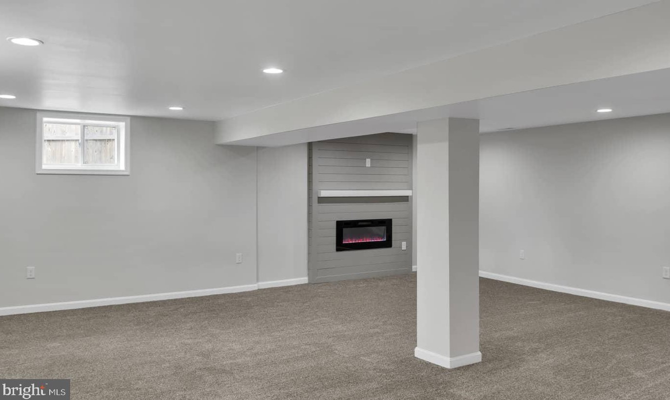 1425 Maryland Ave, Severn MD 21144-2617 exterior