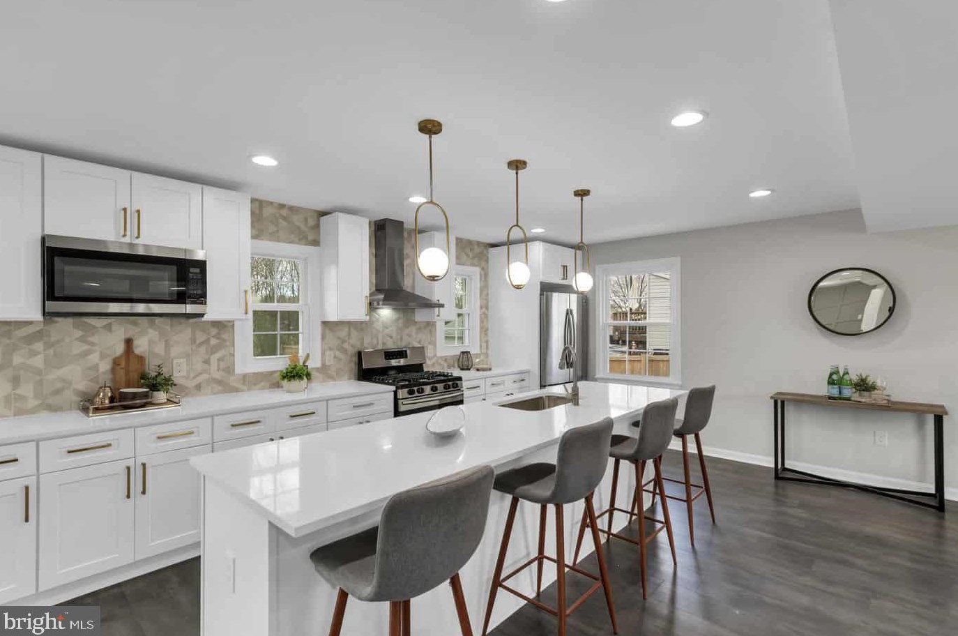 1425 Maryland Ave, Severn MD 21144-2617 exterior