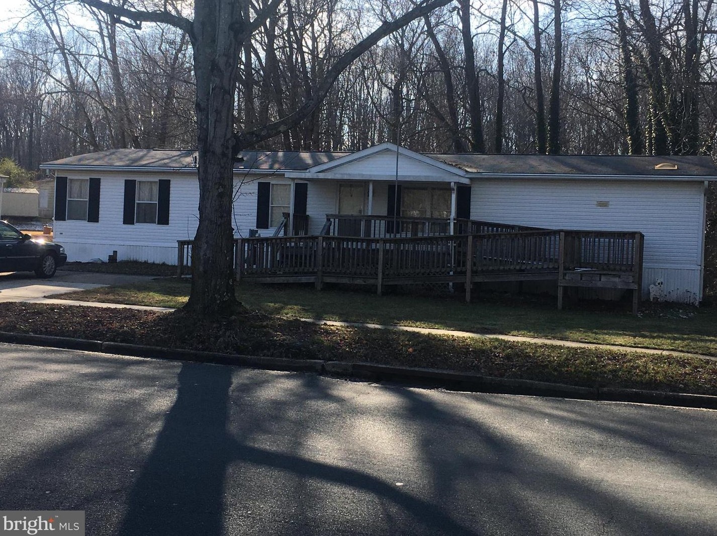 9 Boones Dr, Lothian, MD 20711-9639