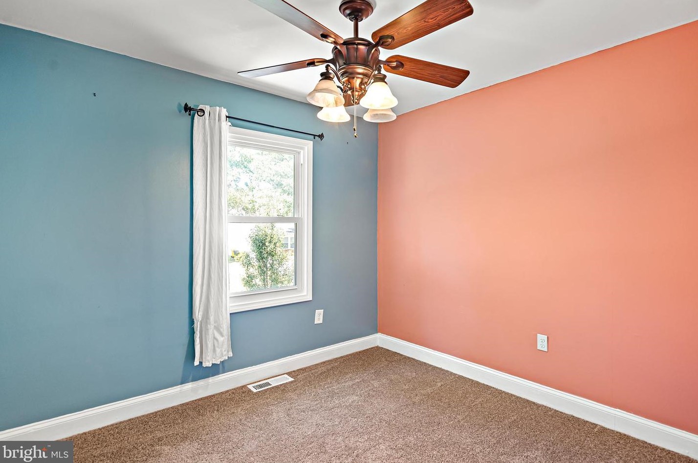 7911 Innkeeper Dr, Severn MD  21144-1459 exterior