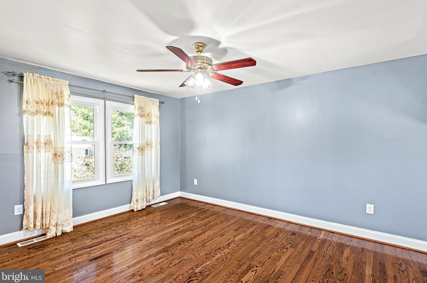 7911 Innkeeper Dr, Severn MD  21144-1459 exterior