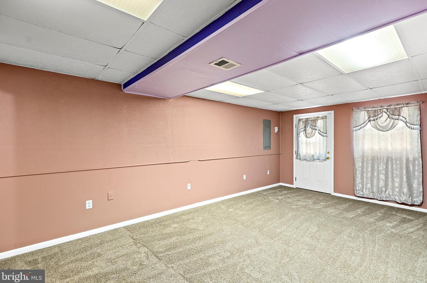 7911 Innkeeper Dr, Severn MD  21144-1459 exterior