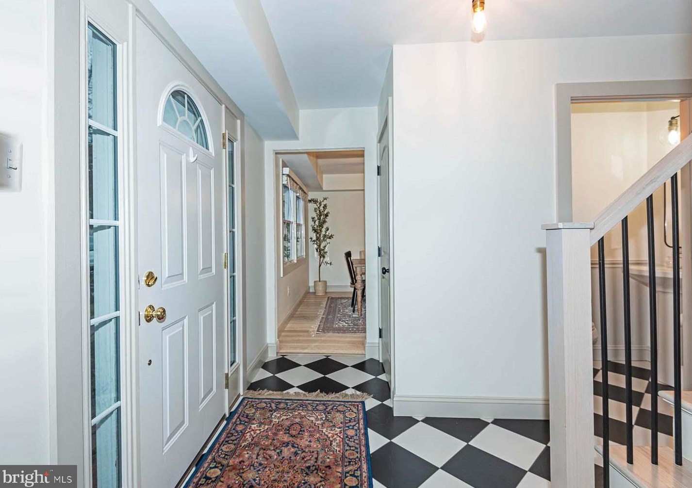 1770 Shaftsbury Ave, Crofton MD  21114-2019 exterior