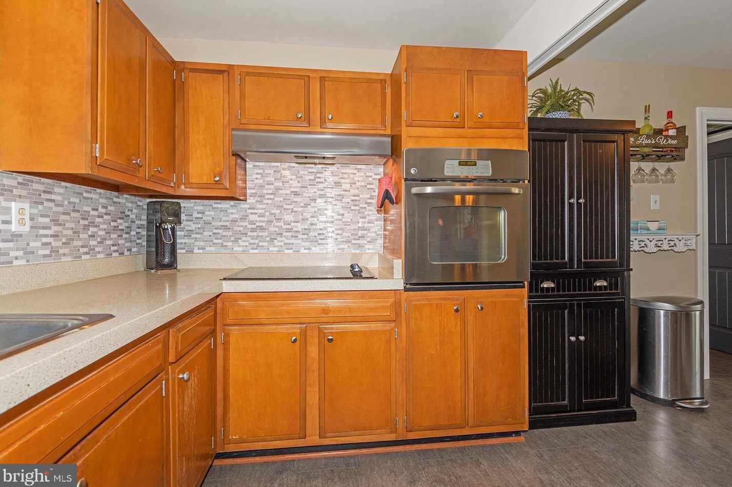 1727 Swinburne Ave, Crofton MD  21114-2024 exterior