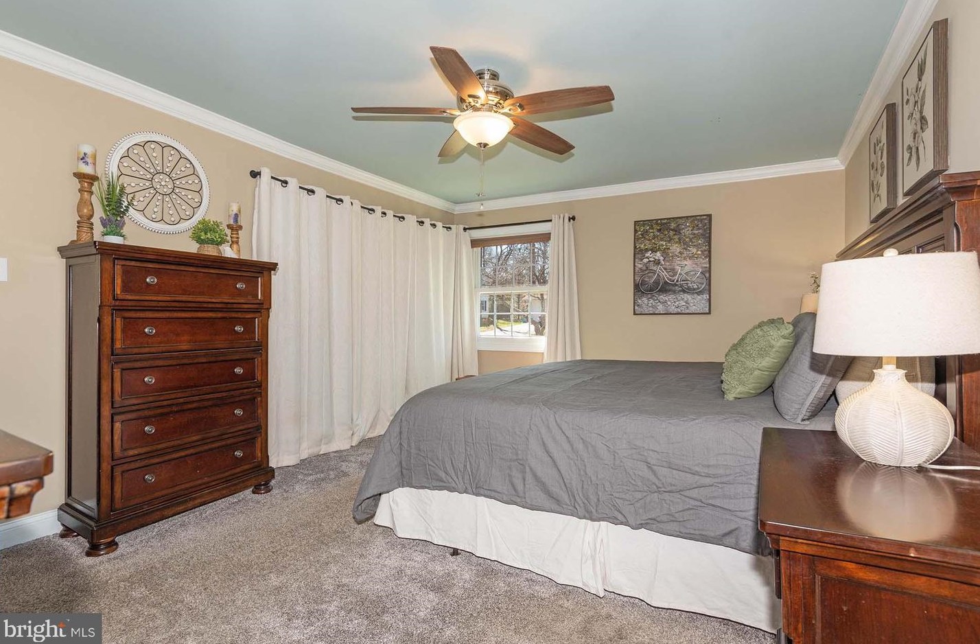 1727 Swinburne Ave, Crofton MD  21114-2024 exterior