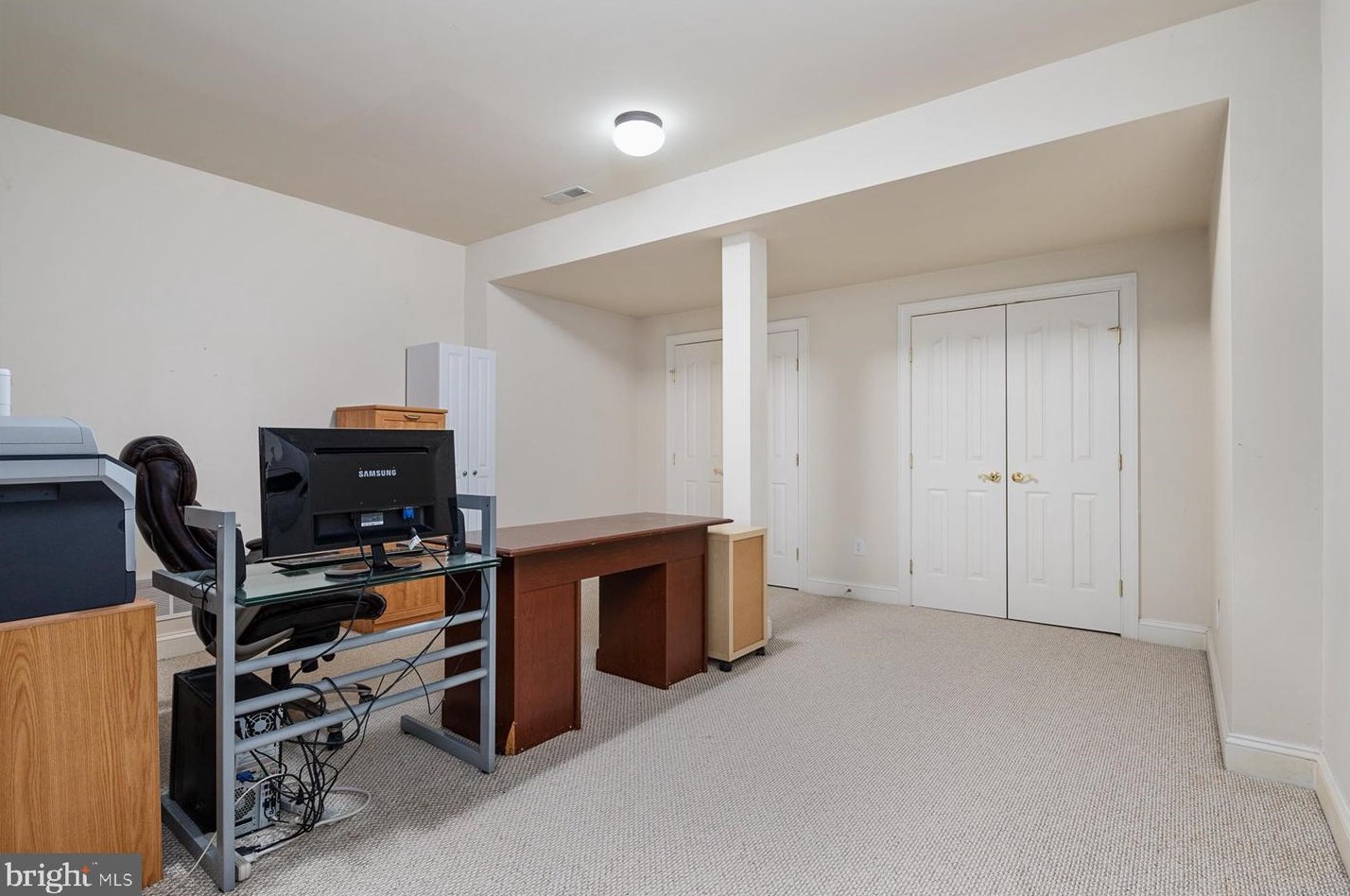 7875 Wb And A Rd, Severn MD  21144-1918 exterior