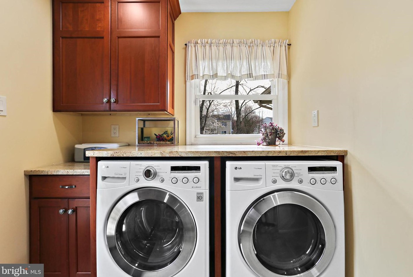 1736 Denton Ct, Crofton MD  21114-1914 exterior