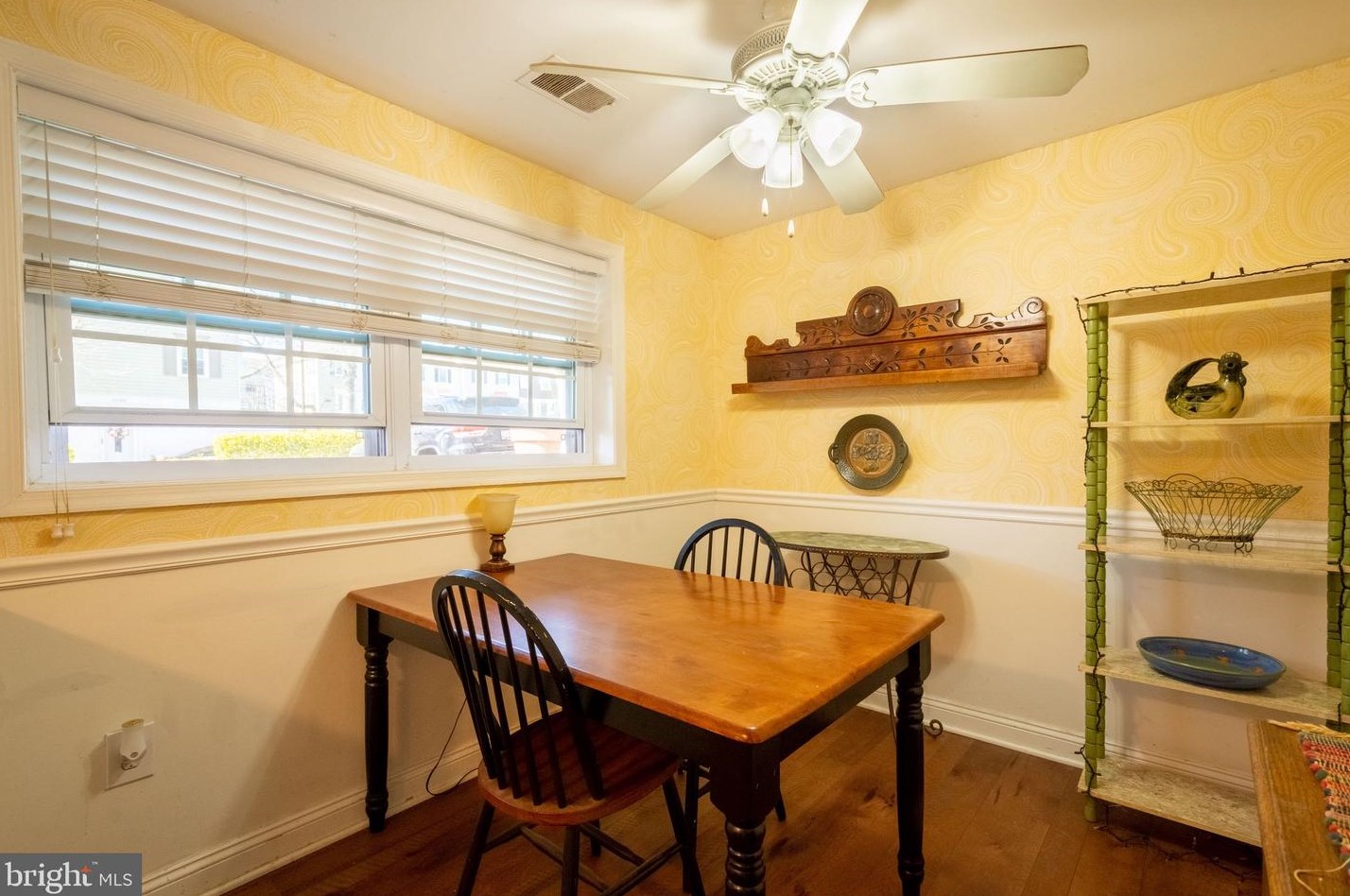 1553 Lowell Ct, Crofton MD  21114-1106 exterior