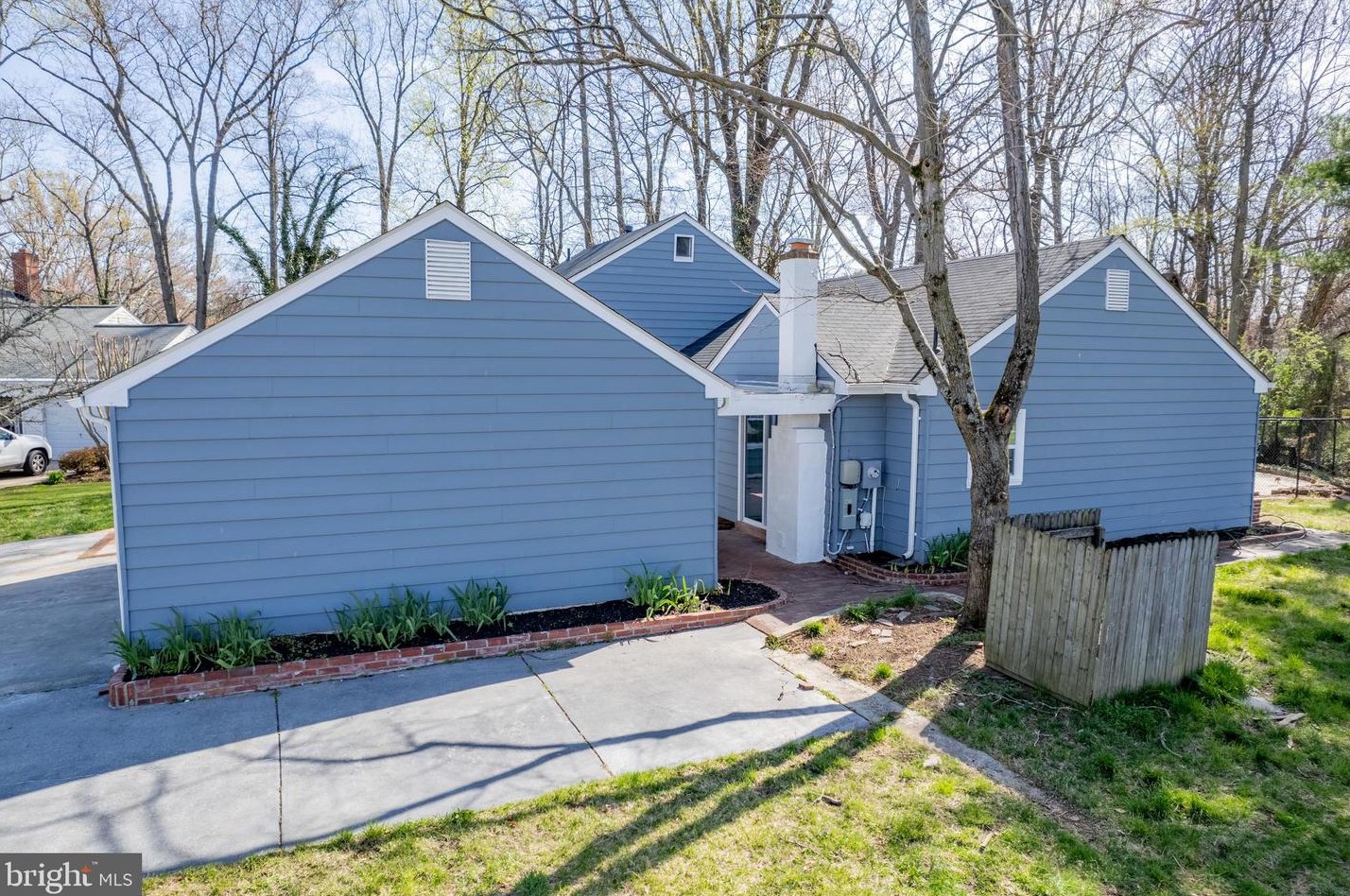 1443 Henley Pl, Crofton MD  21114-2110 exterior