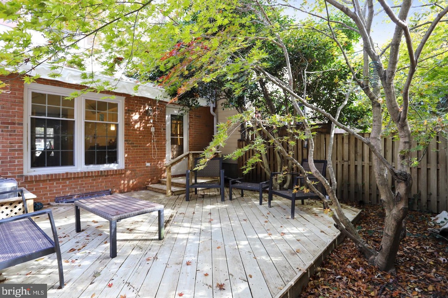 1612 Dryden Way, Crofton MD  21114-1411 exterior