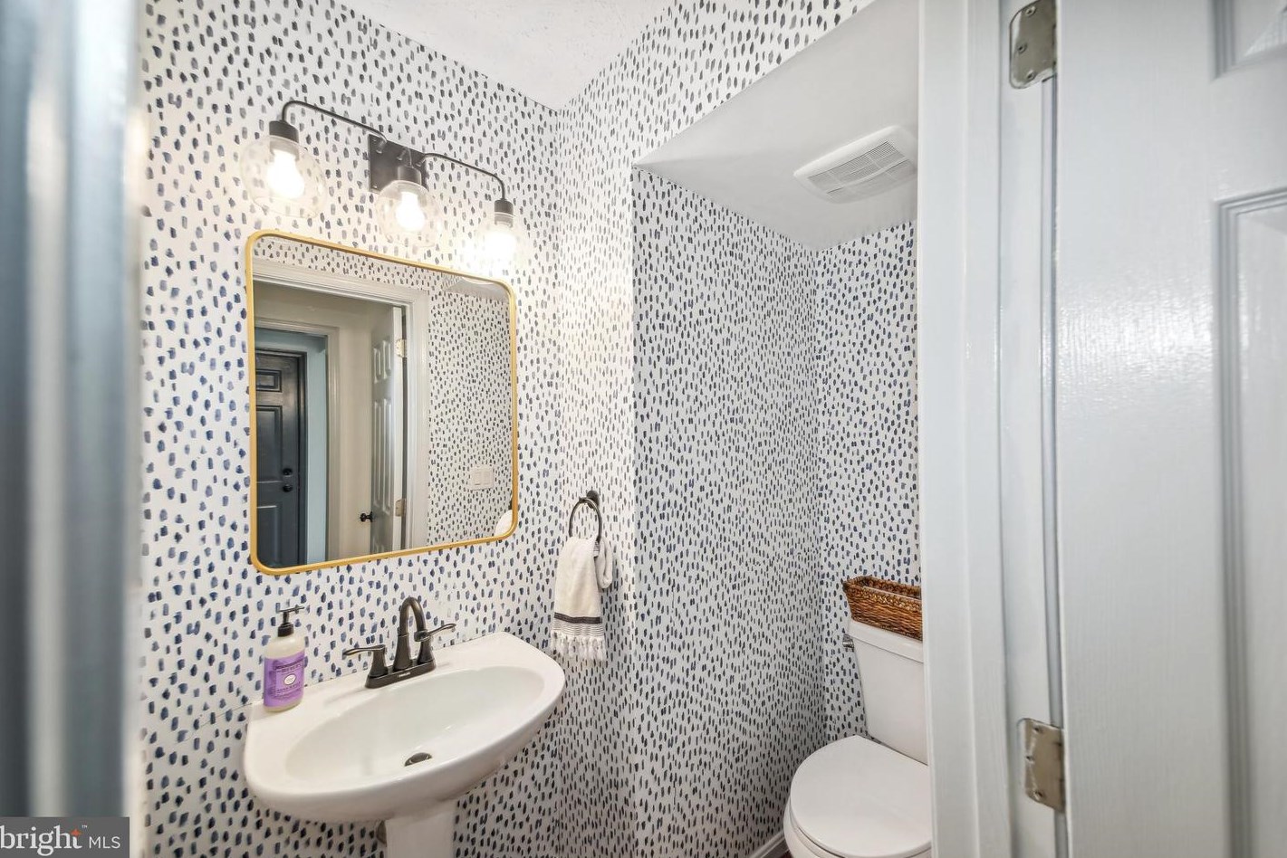 1406 Graham Farm Cir, Severn MD  21144-1085 exterior