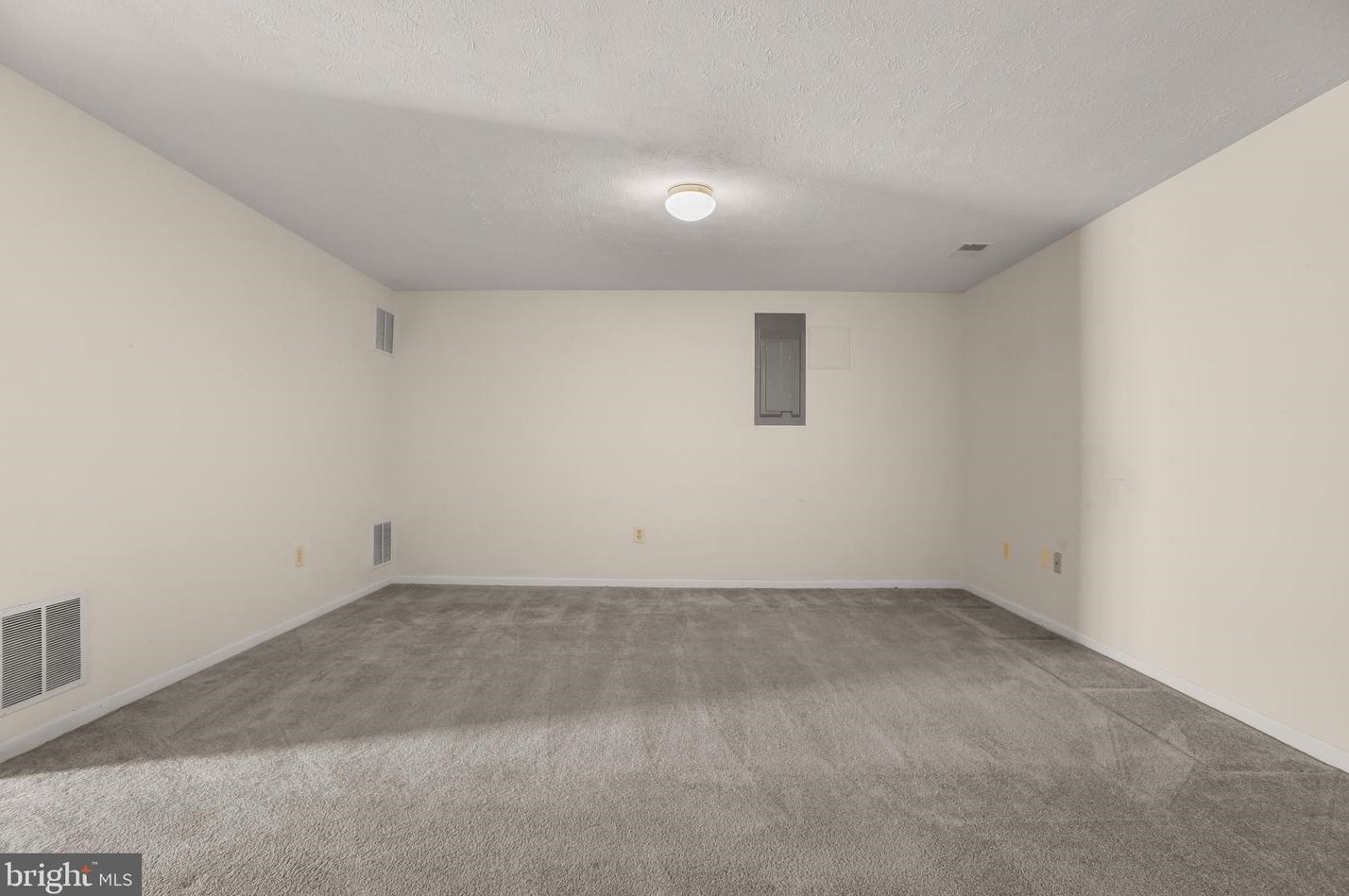 2720 Bains Ct, Crofton MD  21114-3153 exterior