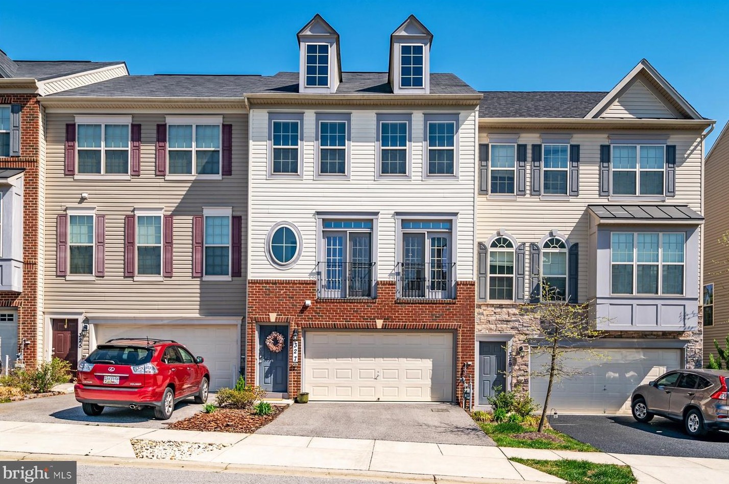 327 Hersden Ln, Arnold, MD 21012