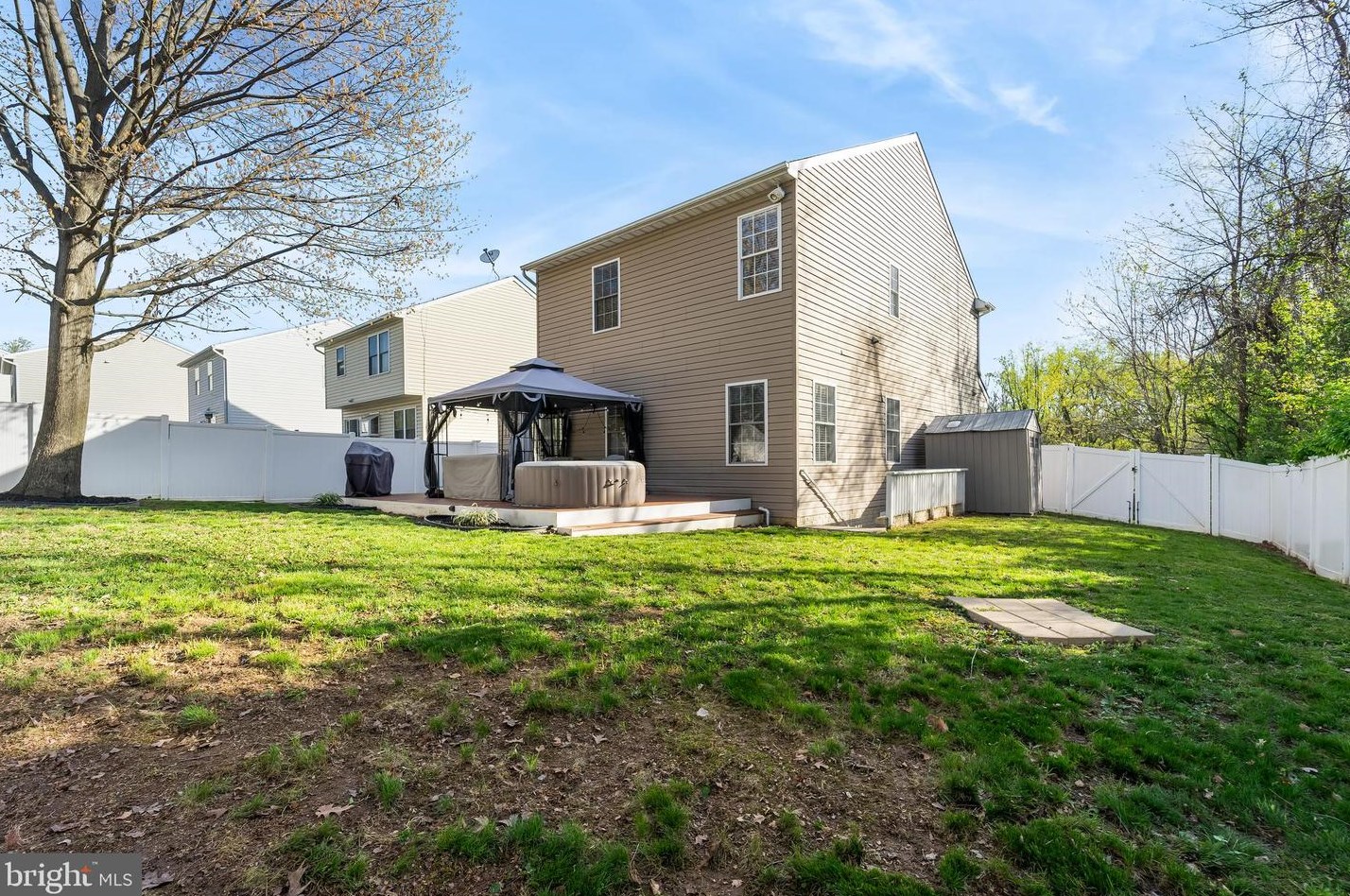5614 Matthews Ct, Baltimore MD  21225-3563 exterior