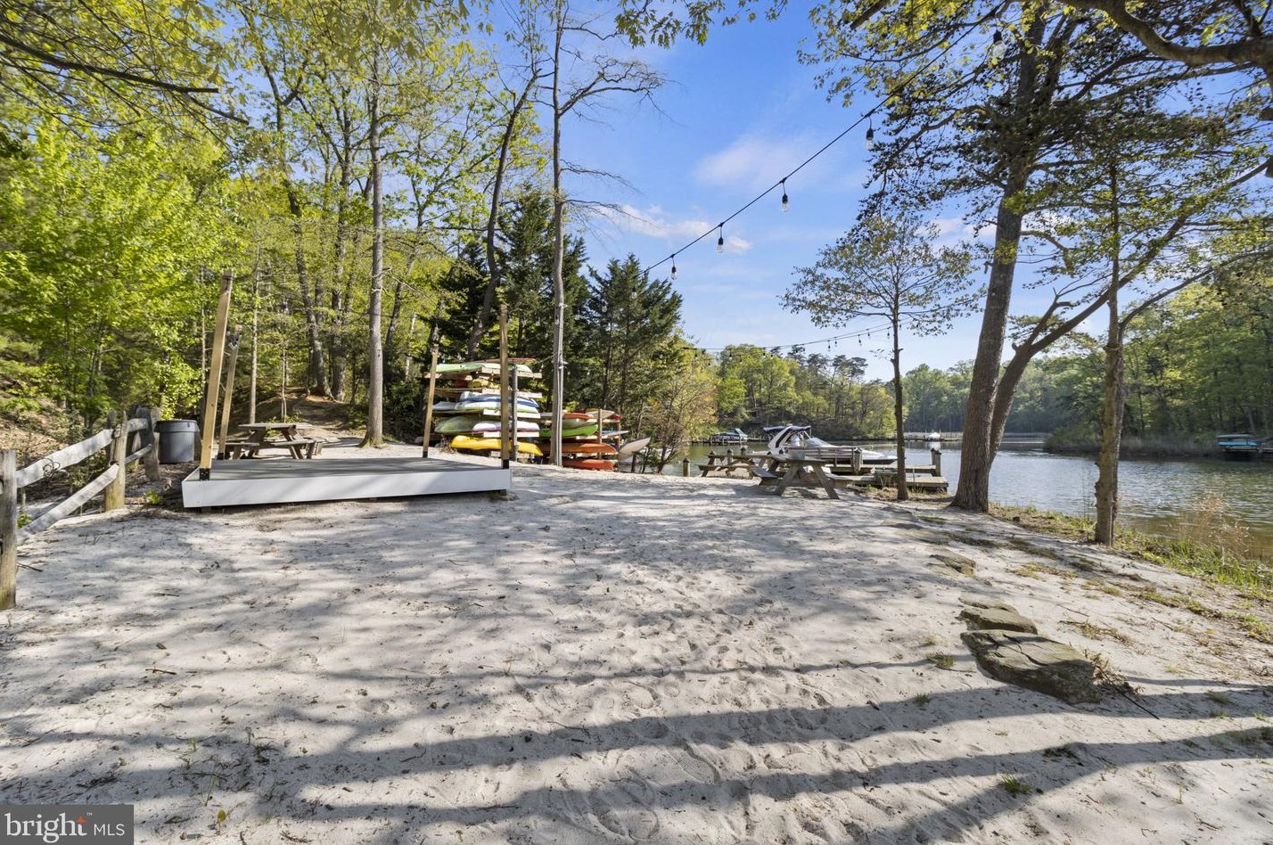 1102 Spy Glass Dr, Arnold MD  21012-1967 exterior