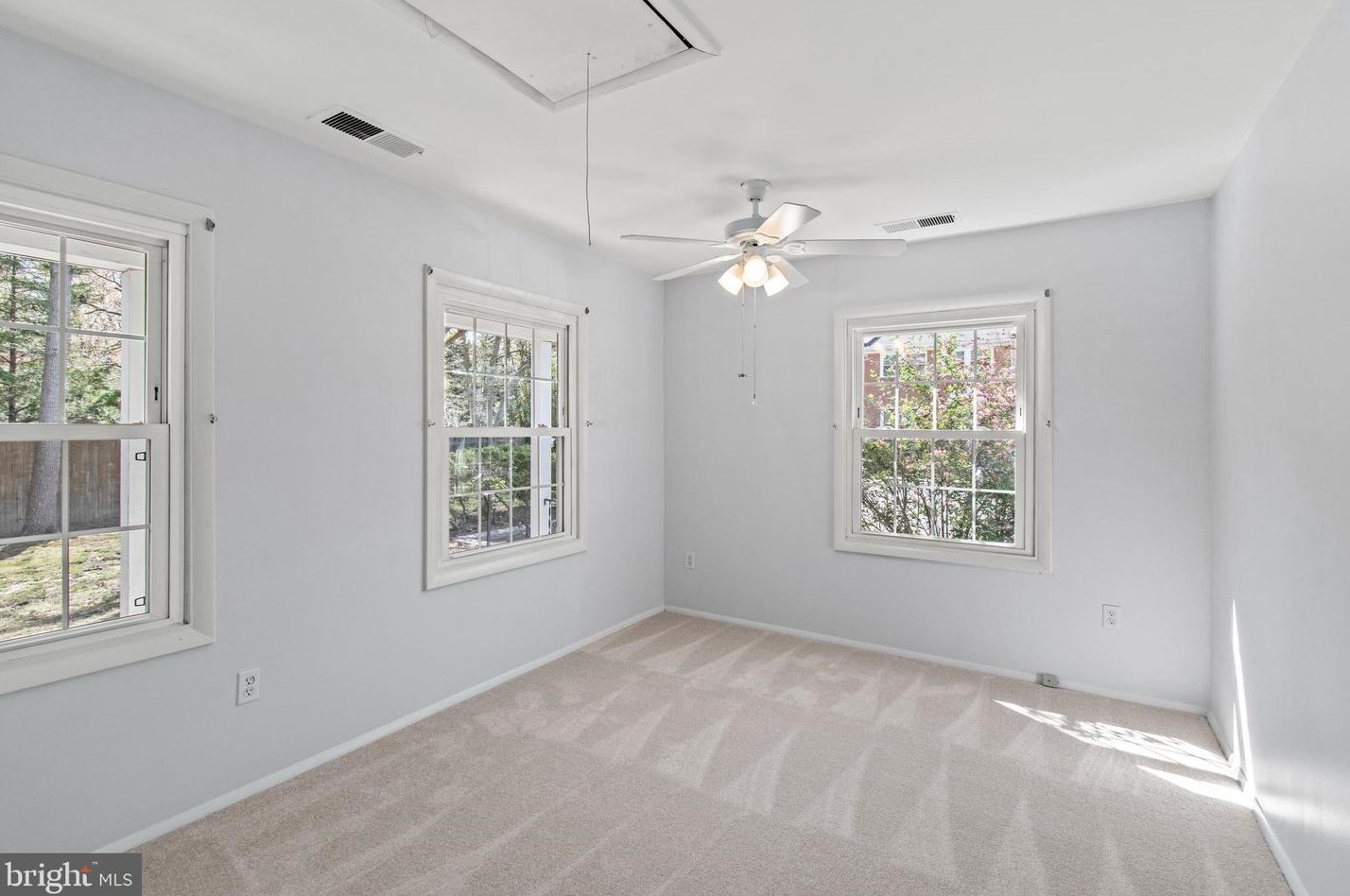 1718 Granite Ct, Crofton MD  21114-2411 exterior