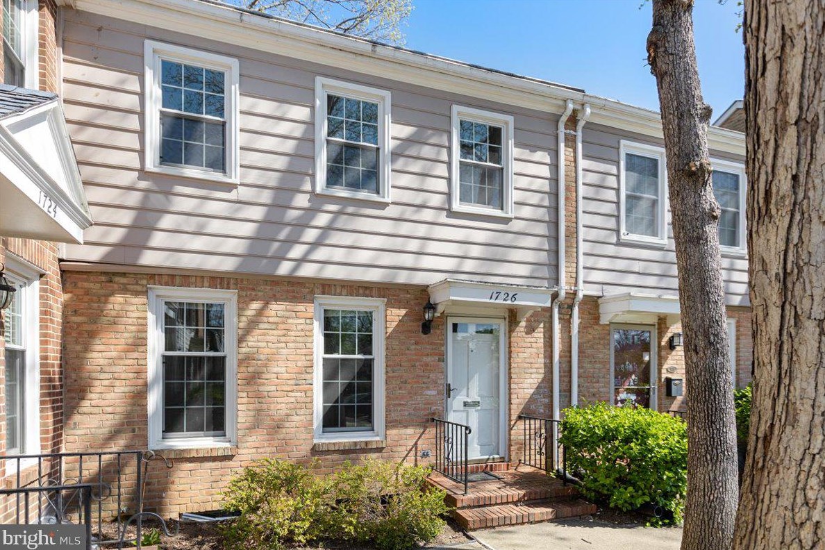 1726 Dryden Way, Crofton MD 21114-1412 exterior