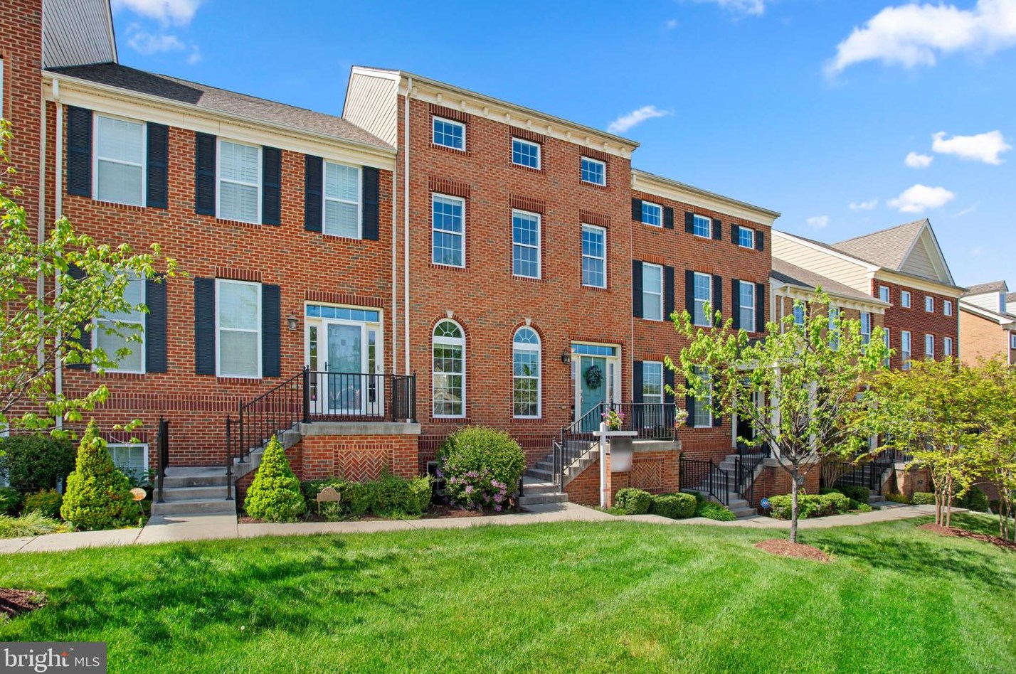 7673 Elmcrest Rd, Baltimore, MD 21076-1954
