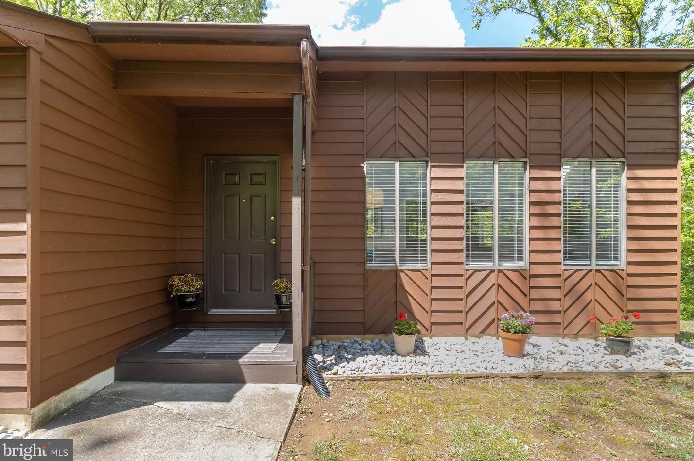 1389 Jones Station Rd, Arnold, MD 21012