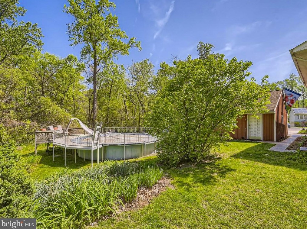 1825 Cedar Dr, Severn MD  21144-1005 exterior